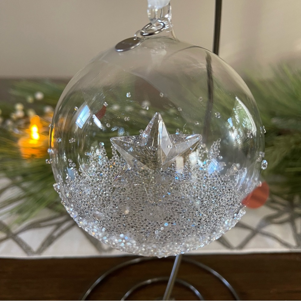 NIB 2014 Swarovski Annual Christmas Ball Ornament